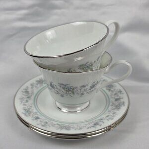 FOUR Oxford China Spring Bread Plates. The plates measure 6 3/8 inches and are w
